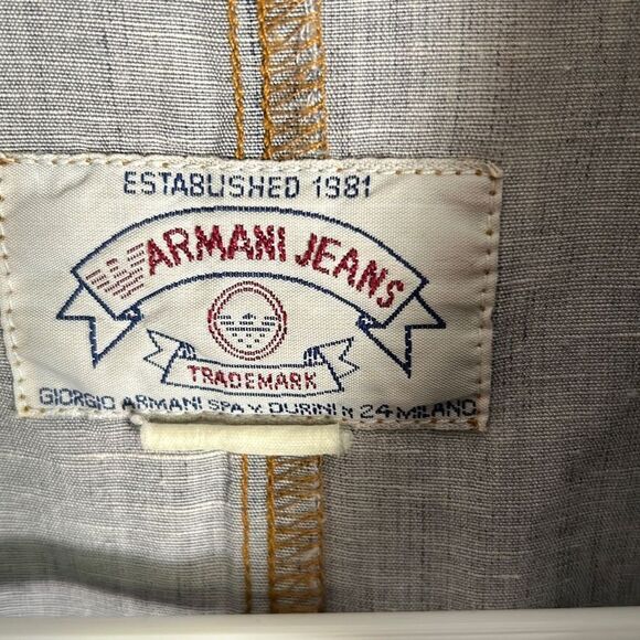 ARMANI Vintage Lightweight Denim Shirt - Picture 2 of 6